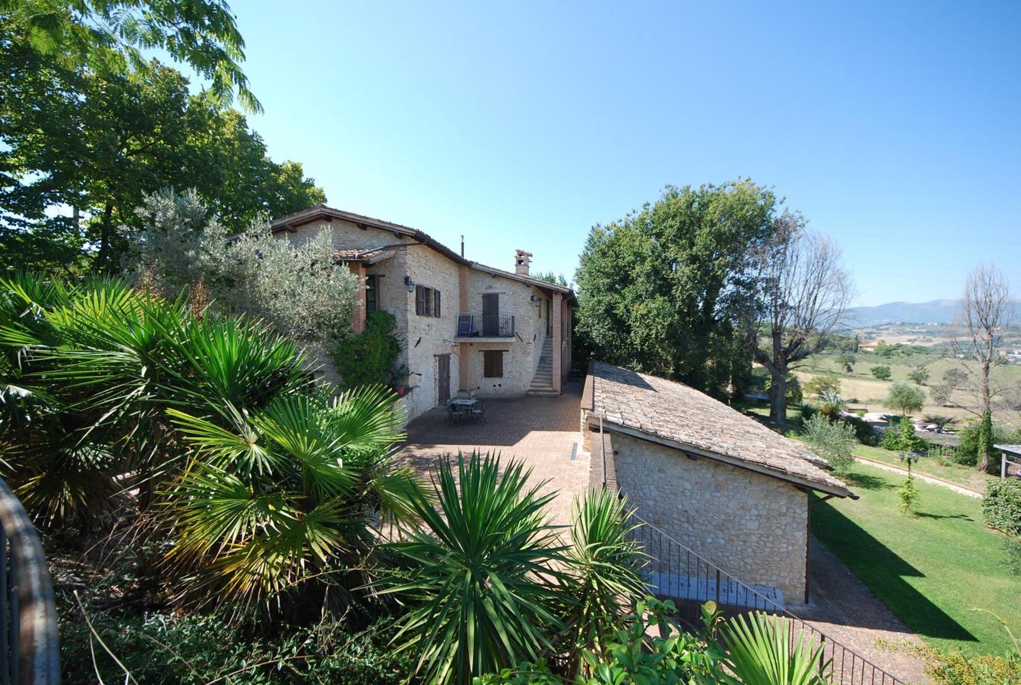 Maison d'hôtes Spoleto By The Pool Extérieur photo